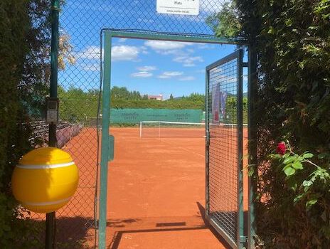 Willkommen in der Tennisschule Kukaras